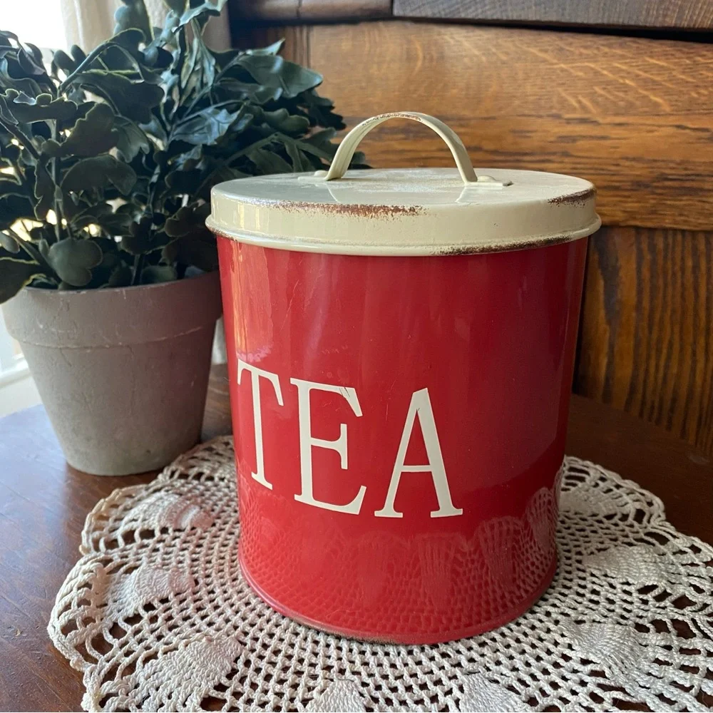 Retro Red and White Tea Canister Kitchen Accessory EUC